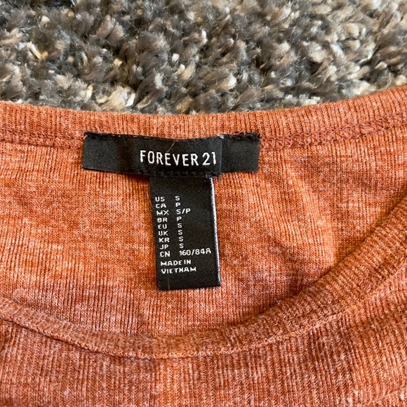 Forever 21 Orange Crop Top - Picture 2 of 3